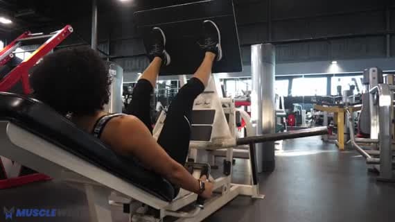 Machine Squat Press