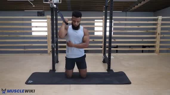 Cable Kneeling Oblique Crunch