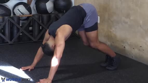 Пике-отжимание с собственным весом