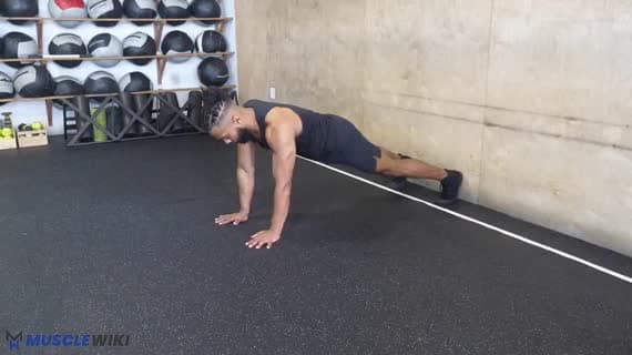 Unoszenie ramienia w pozycji deski na własnym ciężarze ciała