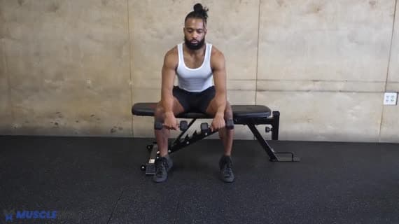 Estensione del polso con manubrio