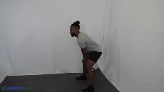 Abwechselnder Kettlebell‑Swing