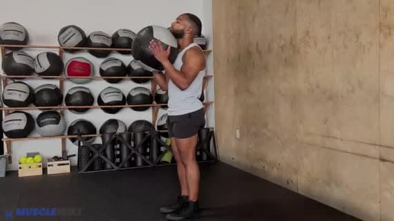 Medicine Ball Reverse Lunge