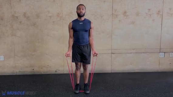 Bizeps-Curl mit Widerstandsband