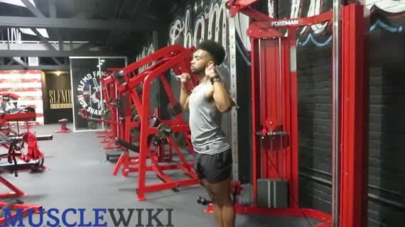 ضغط كتف بالكابل فوق الرأس