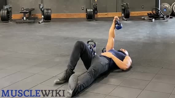 Tate press z kettlebellem