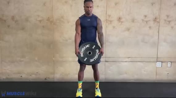 Martwy ciąg z talerzem