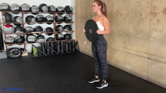 Plate Forward Lunge