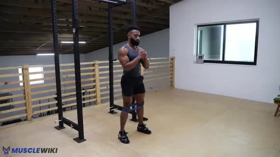 Mini Bantla Sıçrayarak Squat