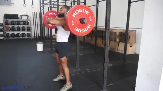 Squat frontale con bilanciere — Culturismo
