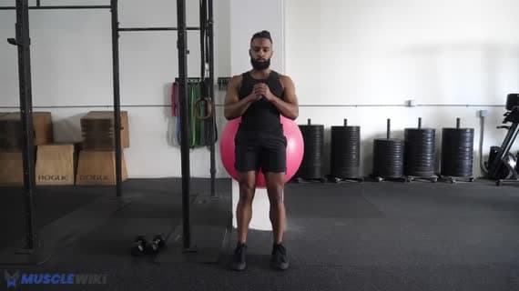 Agachamento Sissy com Bola Suíça