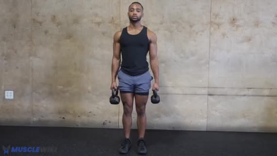 Marsz farmera z kettlebellami