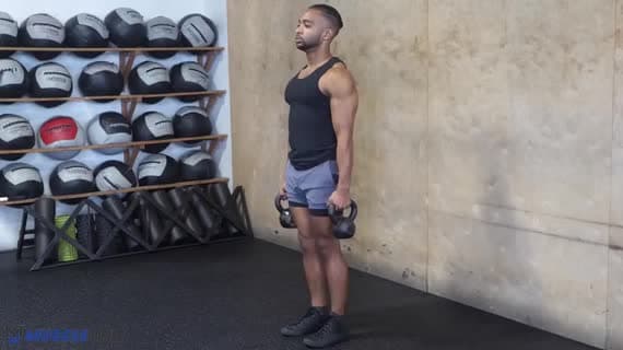 Marsz farmera z kettlebellami