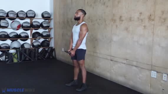 Curl A Calice Con Kettlebell