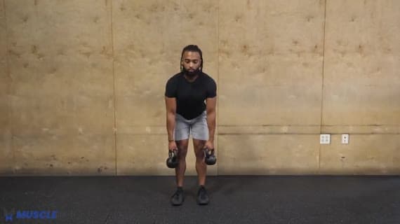 Haussement d'épaules avec kettlebell Silverback