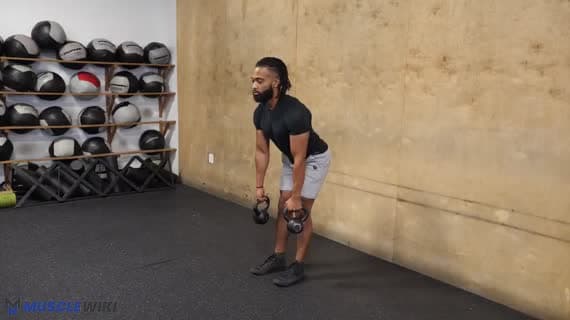 Haussement d'épaules avec kettlebell Silverback
