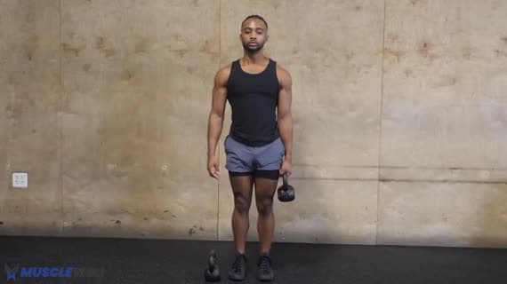 Einarmiges Wadenheben mit Kettlebell