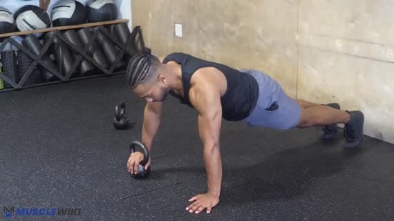 Kettlebell-Walkover-Liegestütz