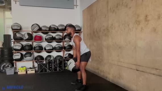 قذف الكرة الطبية