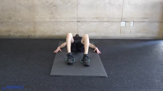 Exzentrischer Slider-Hamstring-Curl