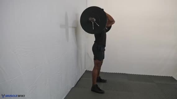 バーベルフロントスクワット(ストラップ使用)