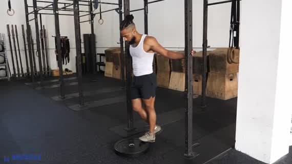 बॉडीवेट एकल पैर काफ उठाना