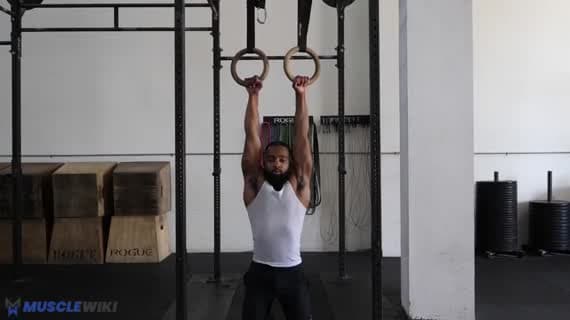 Trazione alla sbarra con anello