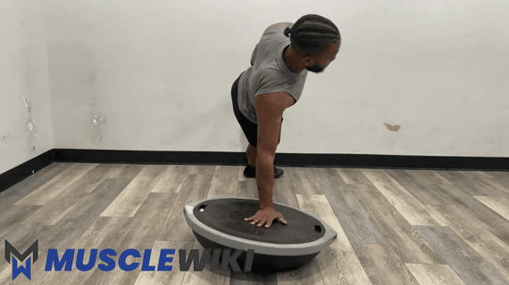 Plank laterale con mano sul BOSU Ball e abduzione dell'anca