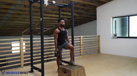 Kettlebell Single Arm Step Up Knee Drive