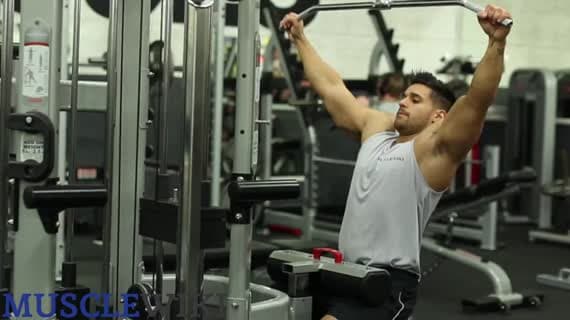 Fix Pulldown Machine Machine Pulldown Exercise Guide - Lats Workout | MuscleWiki